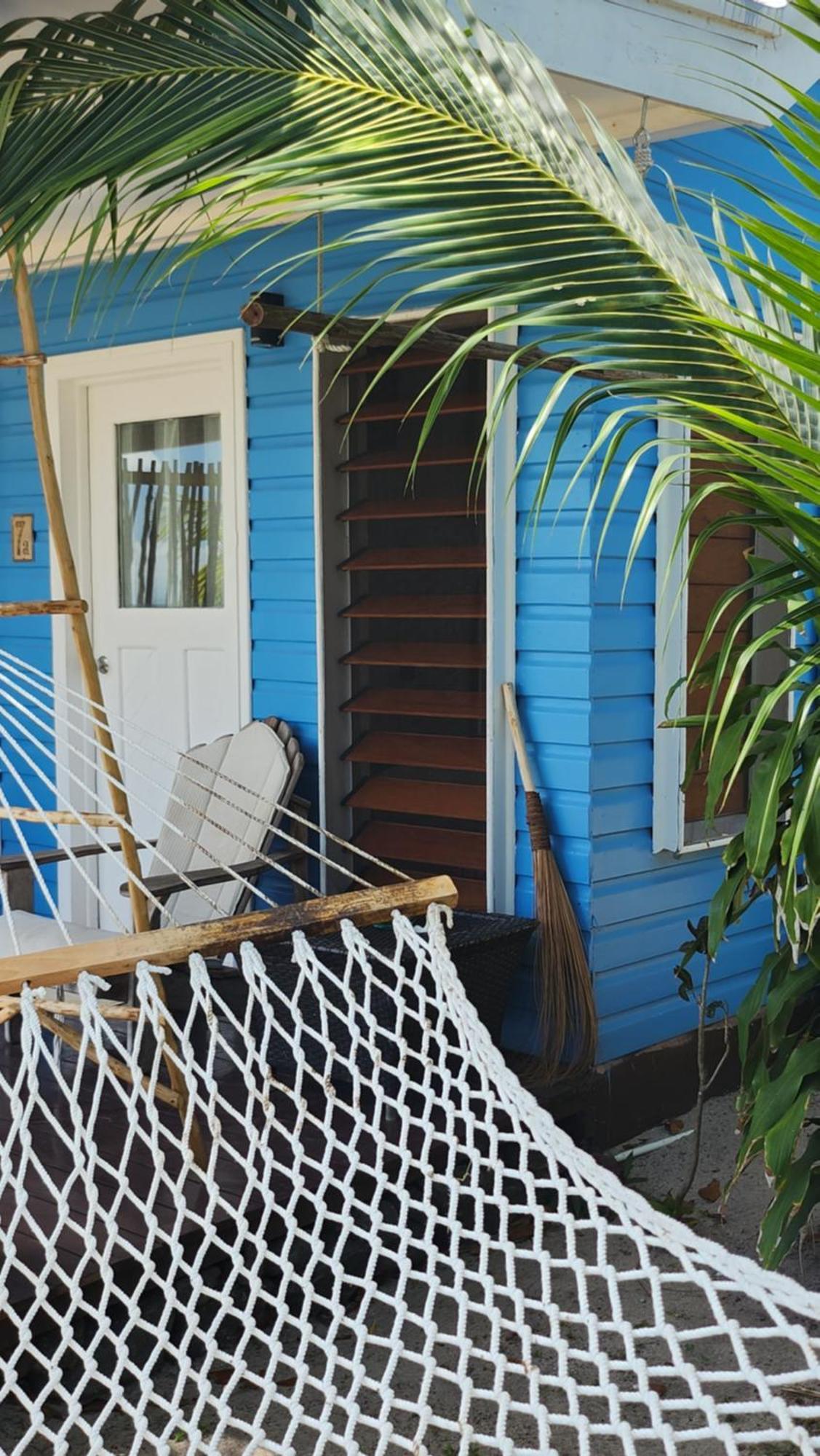 Oarsman'S Bay Lodge Naisisili Экстерьер фото